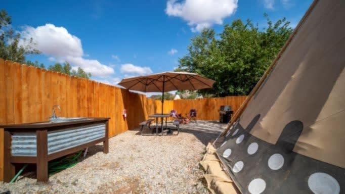 Ok Rv Park Family Tipi Ok1 Hotel Moab Exterior foto