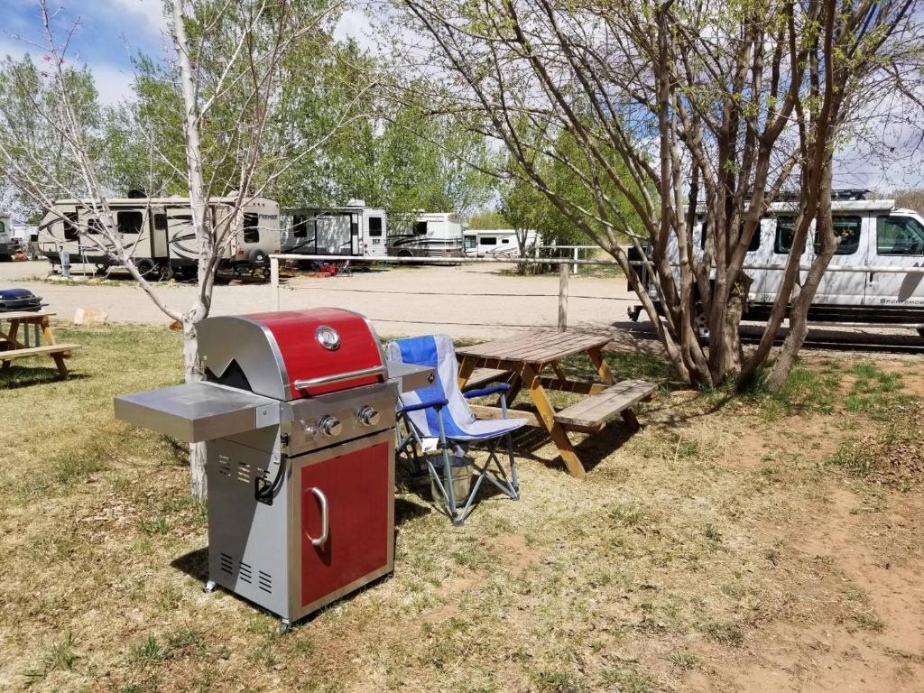 Ok Rv Park Family Tipi Ok1 Hotel Moab Exterior foto